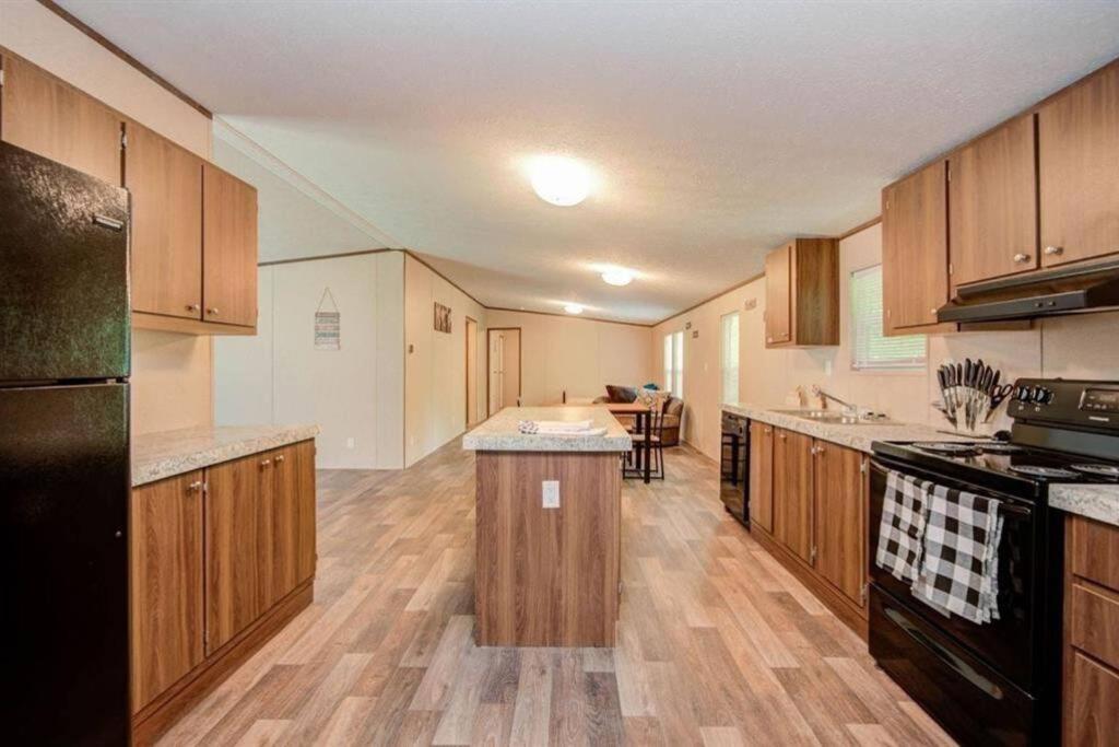 Seaside Serenity - Holiday Home Sleeps 10 Дикинсън Екстериор снимка